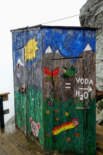 Chata pod Rysmi. Rysy mountain hut Slovakia.JPG