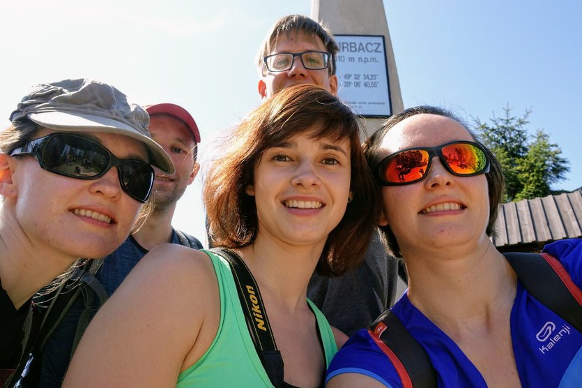 Hiking in Gorce mountains with friends - Turbacz peak