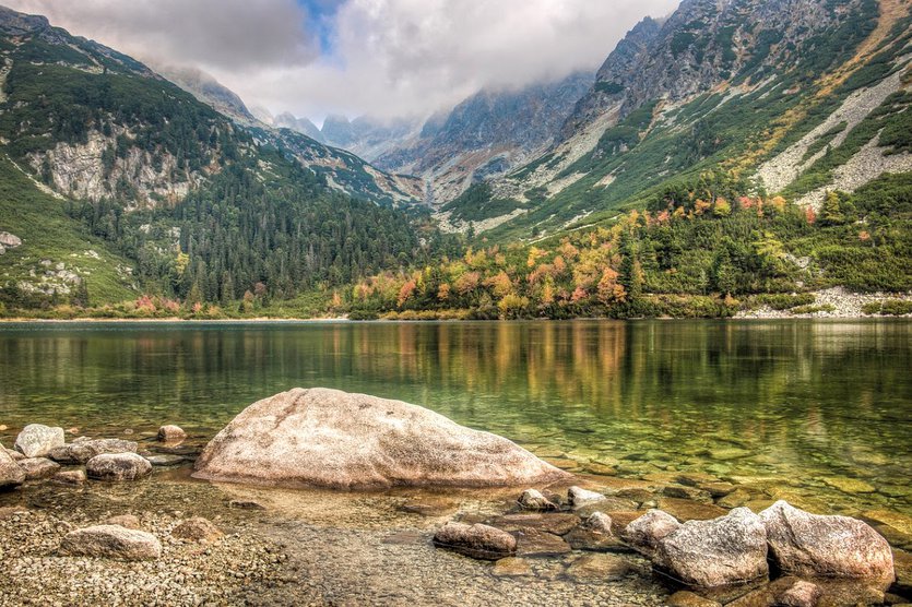 The Best Polish Mountains In A Nutshell   Morskie Oko Lake In Tatra Mountains.max 835x606 