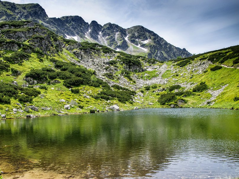 Roháčske lakes hiking Slovakia.jpg